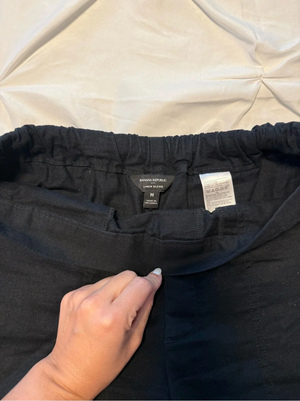 Banana Republic Black Elastic-Waist Casual Bermuda Shorts